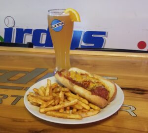 Birdy's Sports Bar North Spokane Hotdog